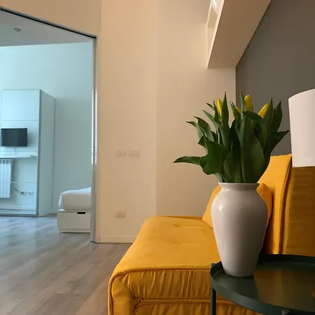 Vfh Bellotti Downtown Apartment *