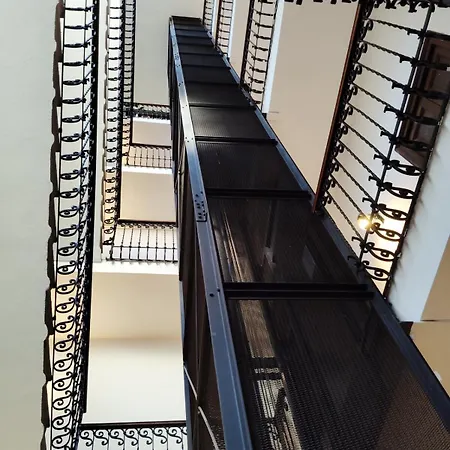 Vfh Bellotti Downtown Apartment Milan